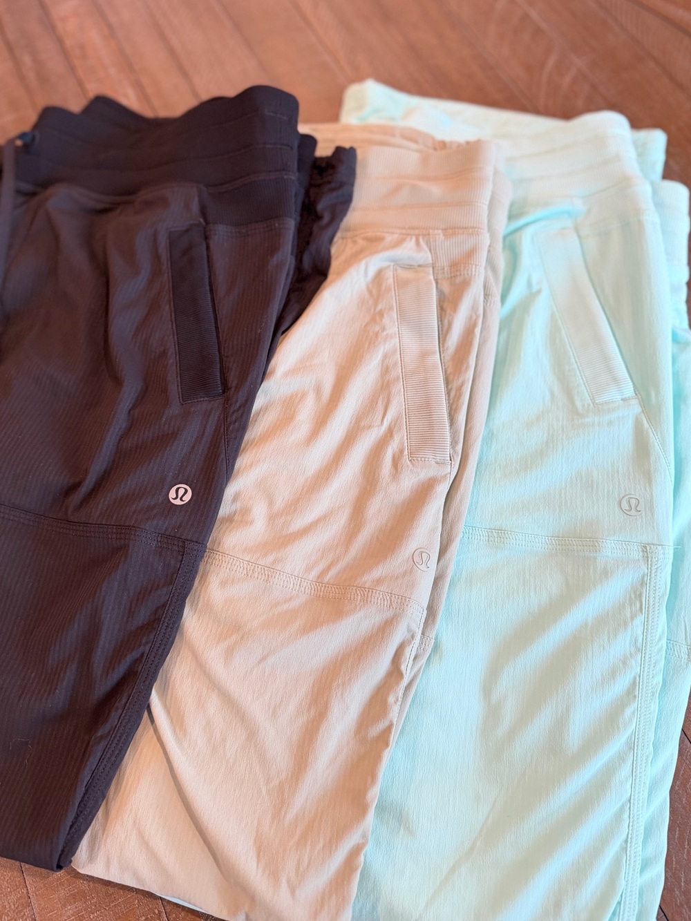 Lululemon Lot of 3 Pants Size 14 Like New Black, Beige & Mint